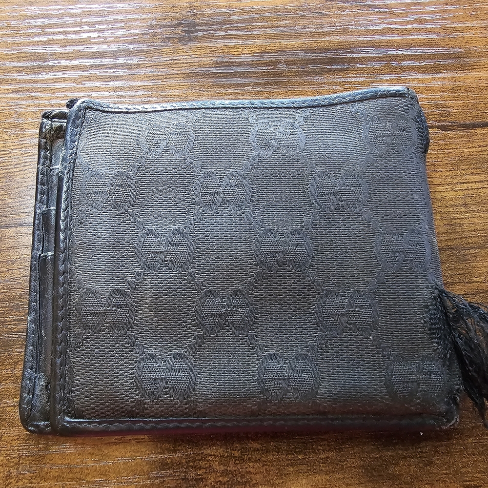 Gucci Wallet - Picture 3 of 12